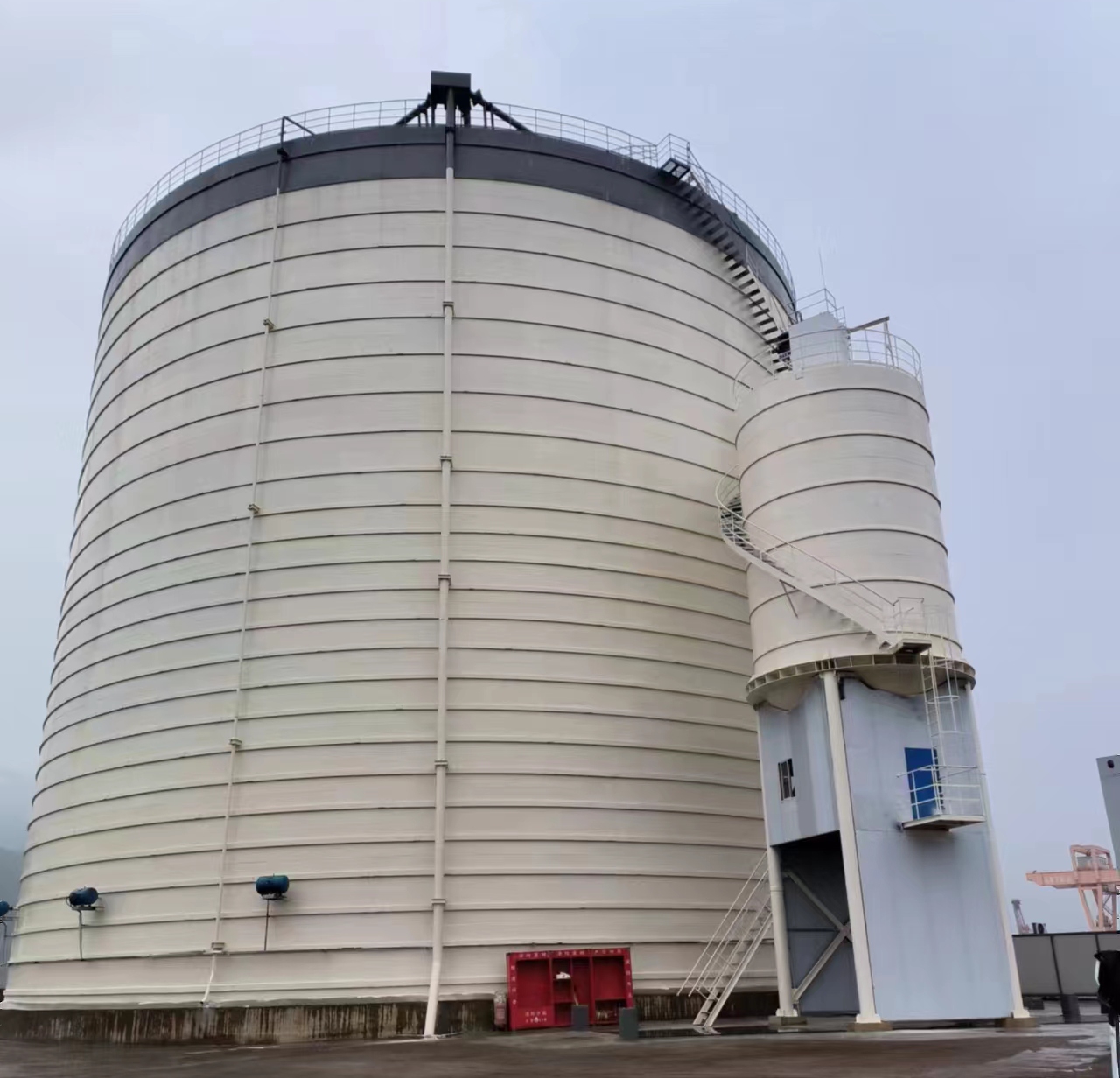 张家港10万吨水泥钢板库